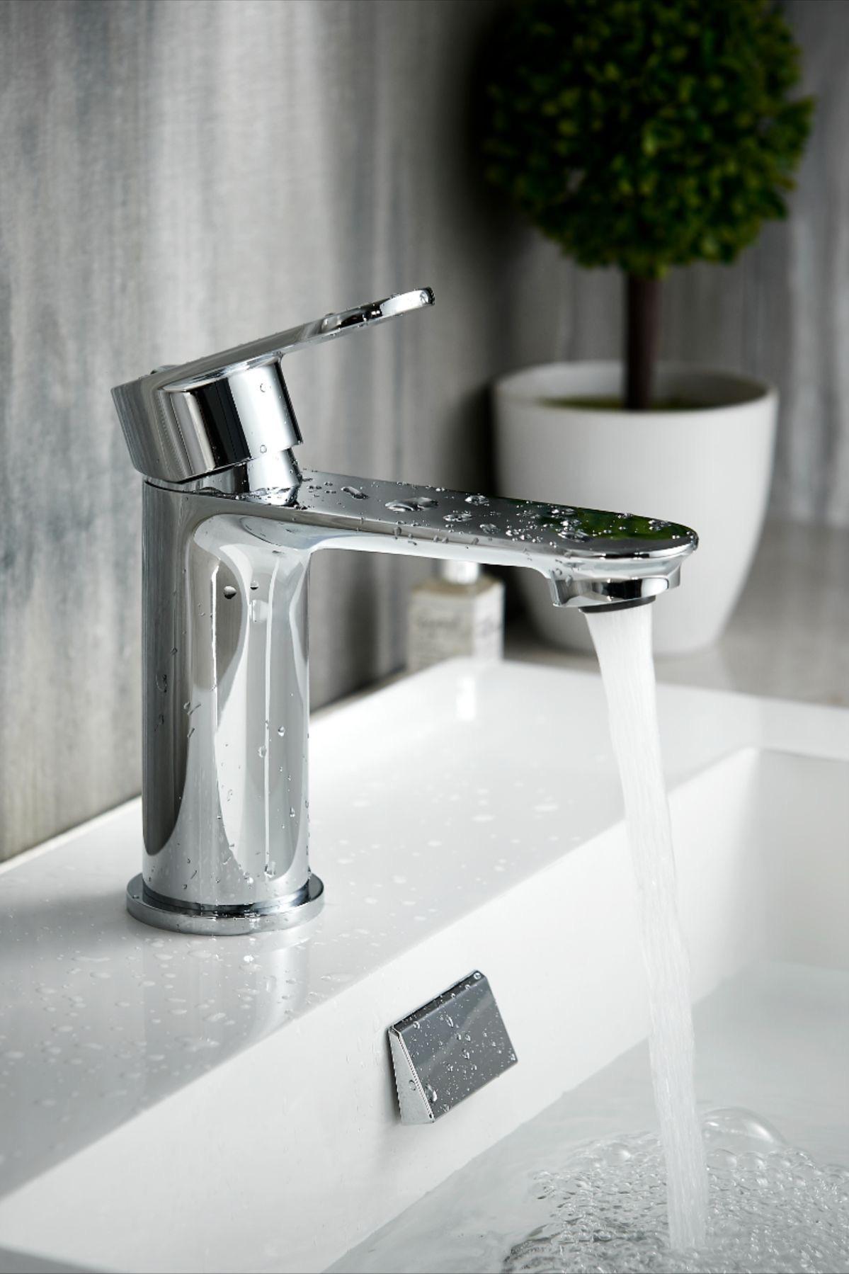 Kitchen Pull-Out Mixer